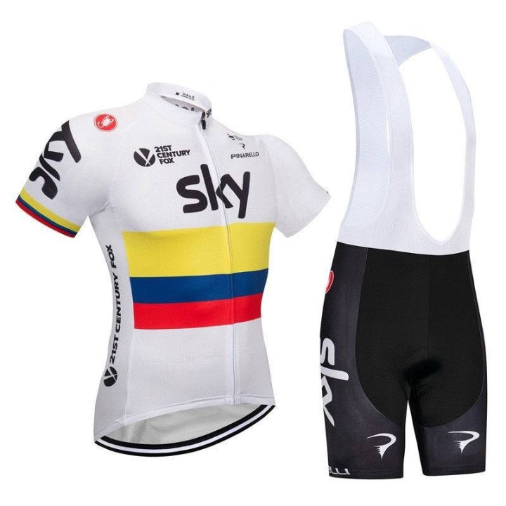 Conjunto de ciclismo corto SKY: comodidad y estilo para tus paseos en verano