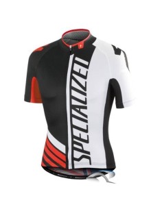 Conjunto corto de ciclismo Specialized: comodidad y frescura para tus rutas 2
