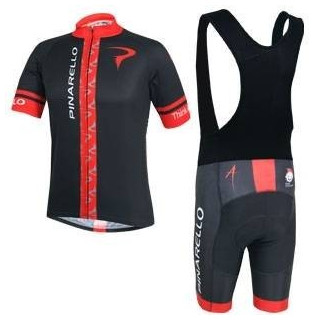 Equipación corta Pinarello: comodidad y estilo para tus aventuras en bici