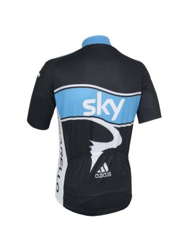 Conjunto de ciclismo corto SKY: comodidad y estilo para tus paseos de verano