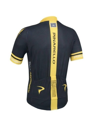 Conjunto corto de ciclismo Pinarello: comodidad y estilo para tus paseos