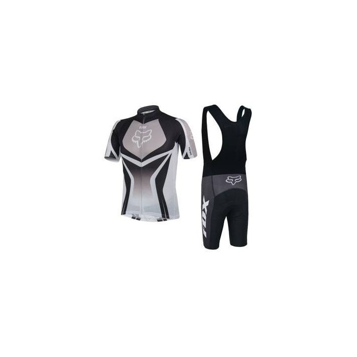 Conjunto corto de ciclismo Fox: comodidad y estilo para tus paseos de verano