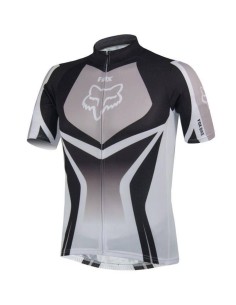 Conjunto corto de ciclismo Fox: comodidad y estilo para tus paseos de verano 2