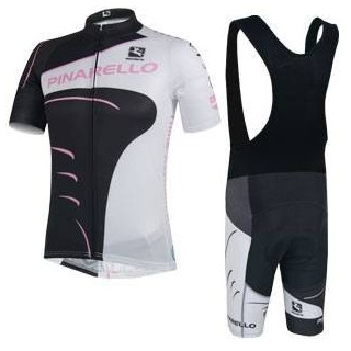 Conjunto corto de ciclismo Pinarello: comodidad y estilo para tus rutas