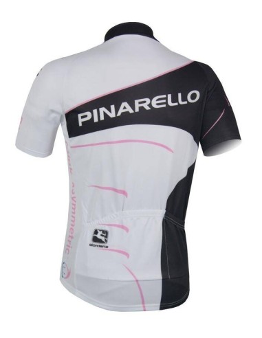 Conjunto corto de ciclismo Pinarello: comodidad y estilo para tus rutas