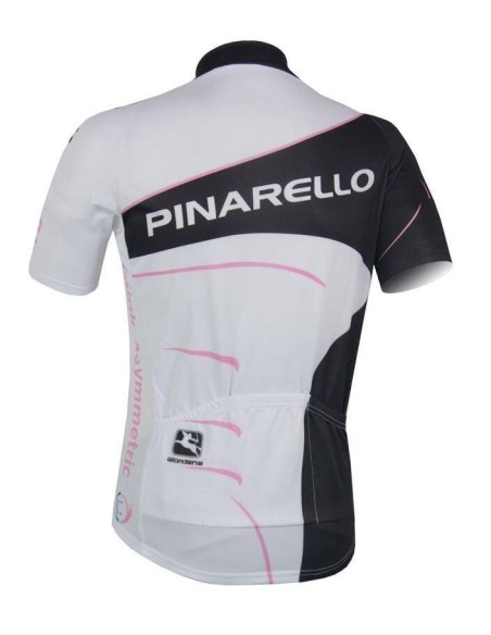 Conjunto corto de ciclismo Pinarello: comodidad y estilo para tus rutas