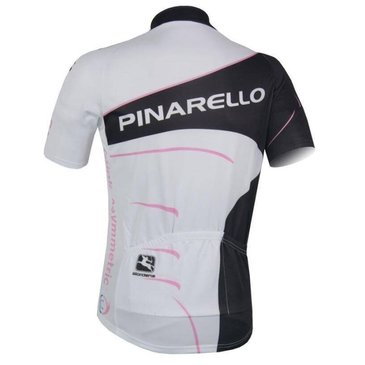 Conjunto corto de ciclismo Pinarello: comodidad y estilo para tus rutas