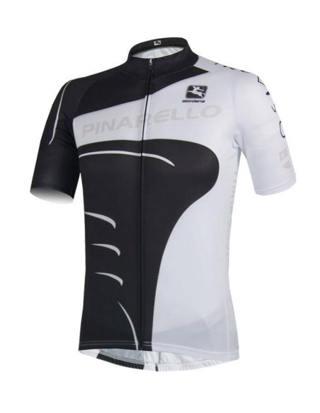 Equipación de ciclismo corta Pinarello para un verano cómodo y fresco