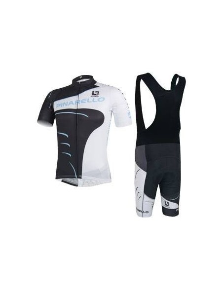 Conjunto corto de ciclismo Pinarello: comodidad y estilo para tus rutas