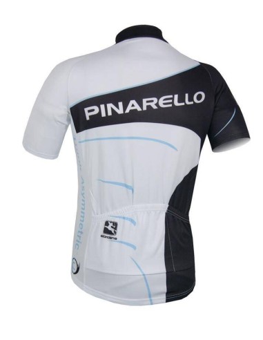 Conjunto corto de ciclismo Pinarello: comodidad y estilo para tus rutas
