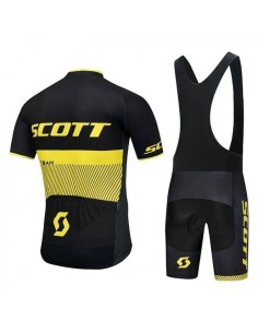 Conjunto de ciclismo corto Scott: comodidad y frescura para tus rutas 2