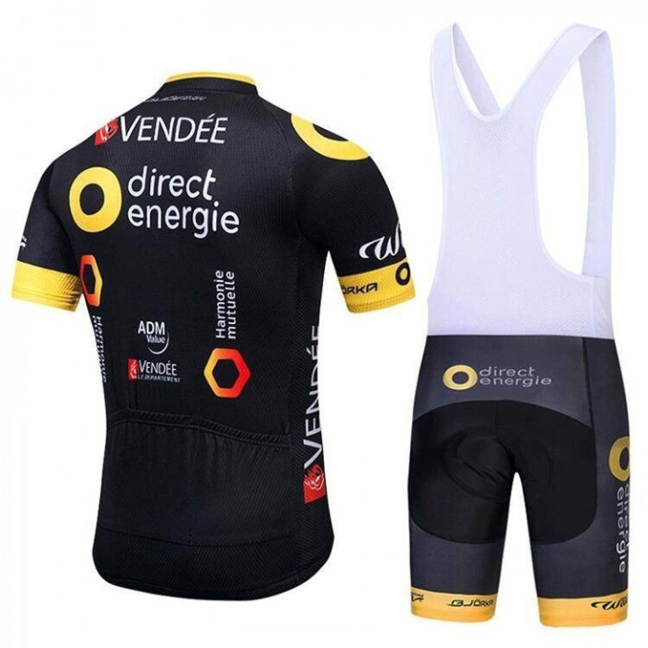 Conjunto de Ciclismo Corto Direct Energie: Comodidad y Estilo para el Verano