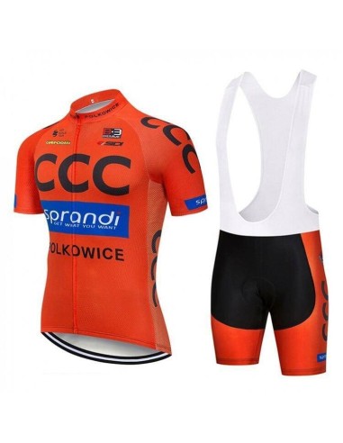 Conjunto corto de ciclismo CCC: comodidad y estilo para tus paseos en verano