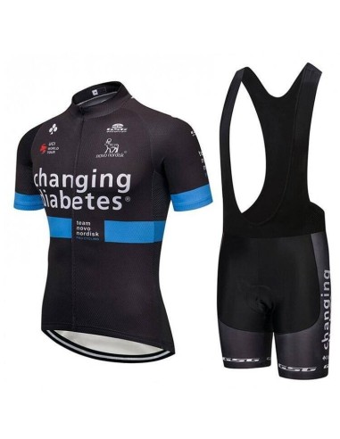 Conjunto corto de ciclismo cómodo y fresco para este verano