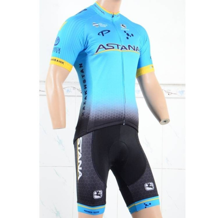 Conjunto corto de ciclismo Astana: comodidad y frescura para tus paseos