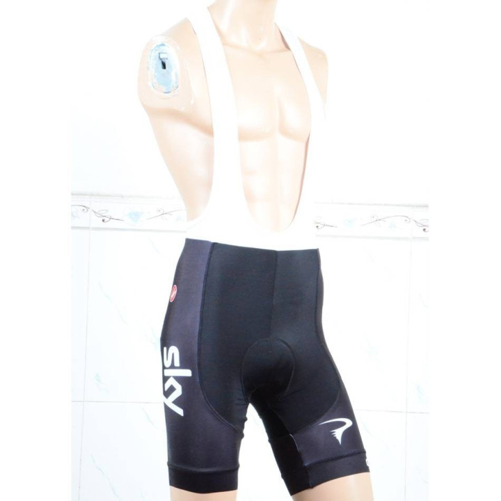 Conjunto de ciclismo corto SKY: comodidad y frescura para tus rutas