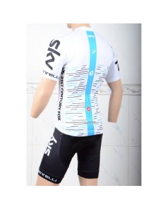 Conjunto de ciclismo corto SKY: comodidad y frescura para tus rutas de verano 2