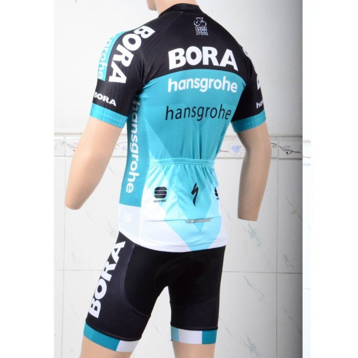 Conjunto corto de ciclismo Bora: comodidad y estilo para tus paseos