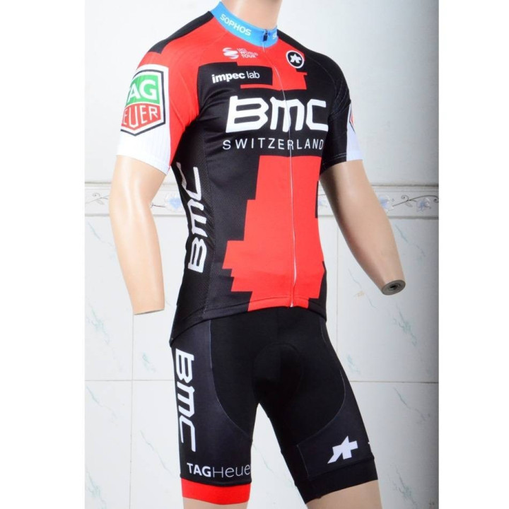 Equipación corta BMC para ciclismo: comodidad y frescura todo el verano