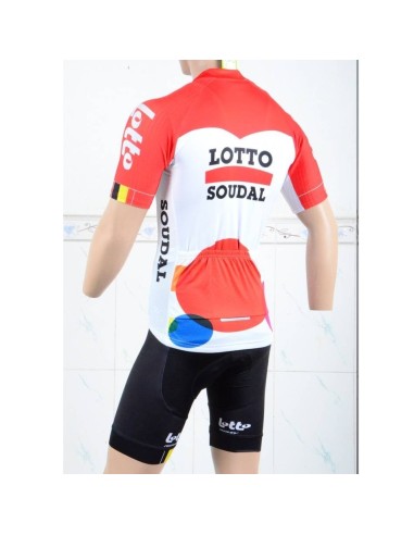 Conjunto corto de ciclismo Lotto: comodidad y estilo para tus rutas