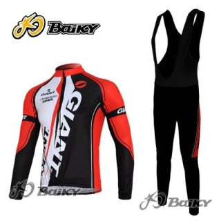 Ropa de ciclismo térmica Giant para que pedalees cómodo y fresco