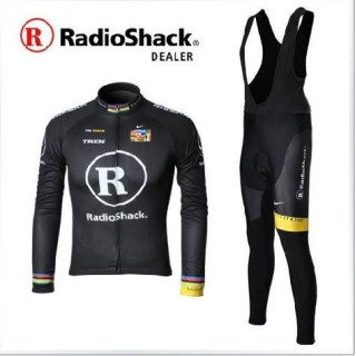 Ropa Térmica de Ciclismo Radioshack: Comodidad y Estilo en Cada Pedalada