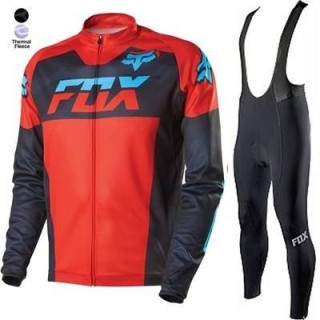 Ropa térmica de ciclismo FOX, comodidad y estilo para tus rutas