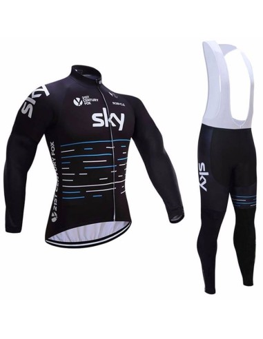 Ropa térmica de ciclismo SKY: comodidad y calidad para tus paseos
