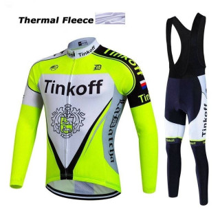 Ropa térmica de ciclismo Tinkoff para sentirte cómodo en cada pedaleada
