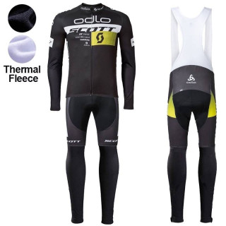 Ropa térmica de ciclismo Scott ODLO para mantenerte cómodo y seco