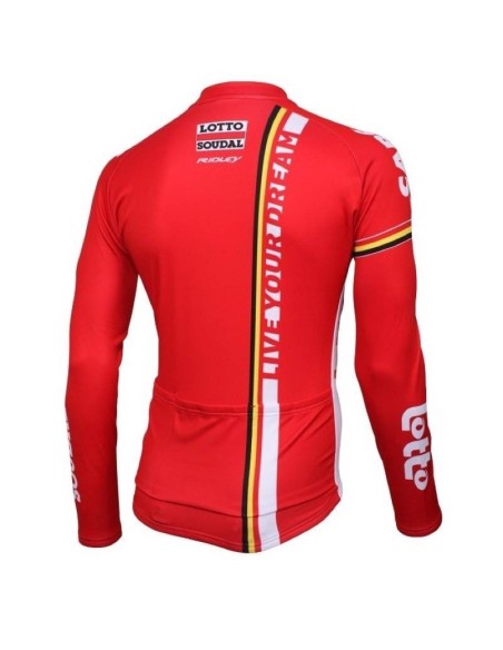 Ropa térmica de ciclismo Lotto: comodidad y frescura para tus rutas