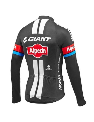 Ropa Térmica de Ciclismo Giant: Comodidad y Estilo para tus Rutas
