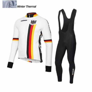 Ropa térmica de ciclismo GERMANY para estar cómodo en cualquier clima