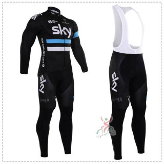 Ropa térmica de ciclismo SKY: comodidad y calidad para tus rutas