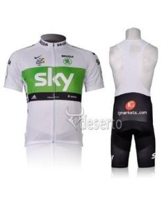 Conjunto de Ciclismo SKY: Comodidad y Estilo para tus Paseos de Verano