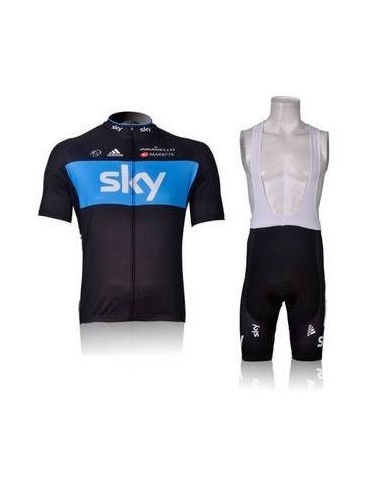 Conjunto de Ciclismo Corto SKY: Comodidad y Estilo para tus Rutas