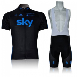 Conjunto de Ciclismo SKY: Comodidad y Estilo para el Verano