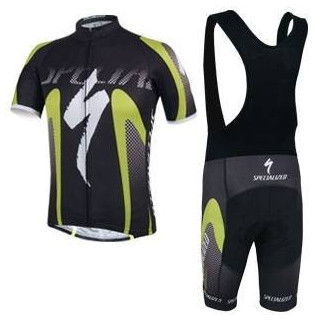 Conjunto de ciclismo Specialized: comodidad y estilo para tus rutas
