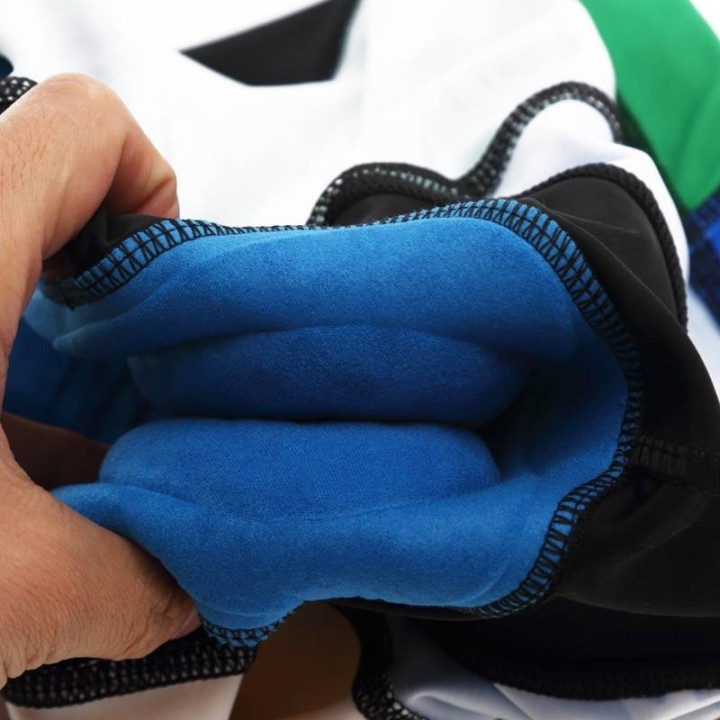 Conjunto de ciclismo Specialized: comodidad y estilo para tus rutas