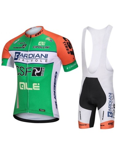 Conjunto de Ciclismo ALE: Comodidad y Estilo para tus Paseos en Verano