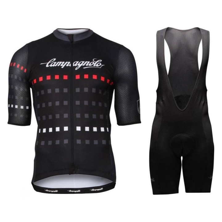 Equipación de ciclismo Campagnolo: comodidad y frescura para tus rutas