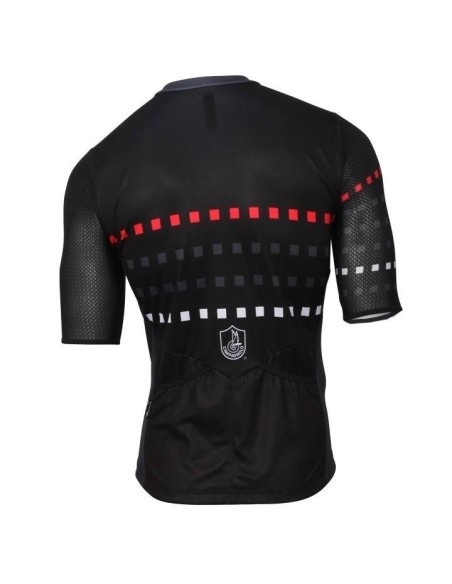 Equipación de ciclismo Campagnolo: comodidad y frescura para tus rutas