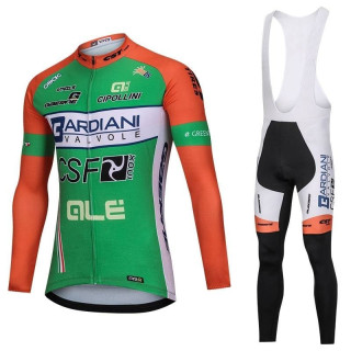 Ropa térmica de ciclismo ALE para estar cómodo y fresco en tus rutas