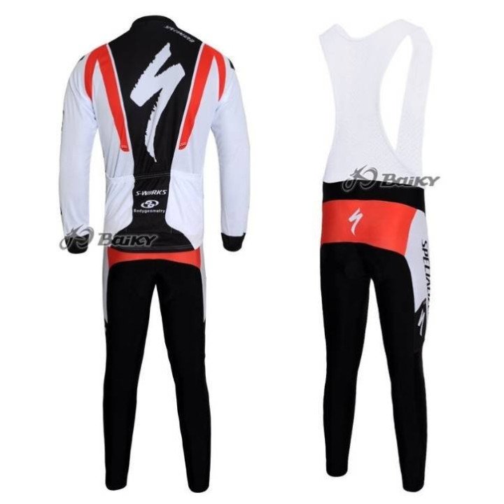 Ropa térmica de ciclismo Specialized para estar cómodo en cualquier clima