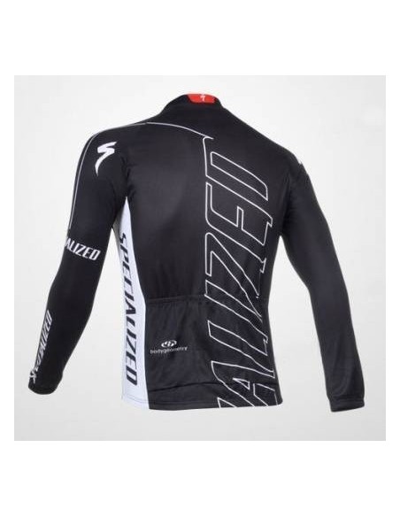 Ropa de ciclismo térmica Specialized para mantenerte cómodo y seco