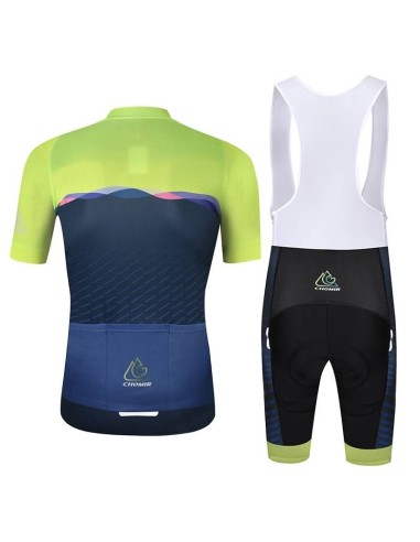 Conjunto corto de ciclismo Chomir: comodidad y frescura para tus paseos