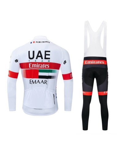 Ropa térmica de ciclismo UAE: comodidad y calidad para tus rutas