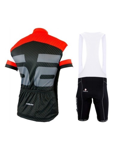 Equipación de ciclismo NALINI: comodidad y estilo para tus rutas