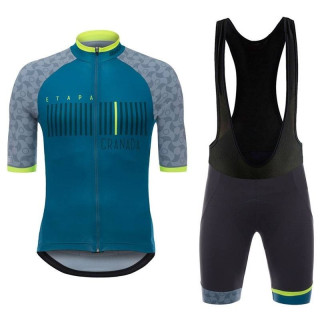 Conjunto de Ciclismo Corto para el Verano en Granada