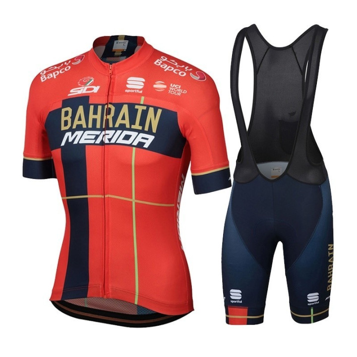 Conjunto corto de ciclismo Merida Bahrain: comodidad y estilo para tus paseos